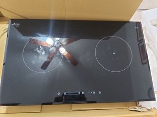 由 a0968 (刊登 ID 1071271690，圖片 1) 提交，位於 的 (類別：)，說明：。