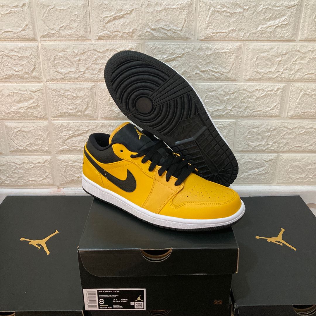 air jordan low taxi