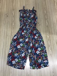 (Category: ) located in . Submitted by camishops (Listing ID 1071163492, Image 1). Description: .