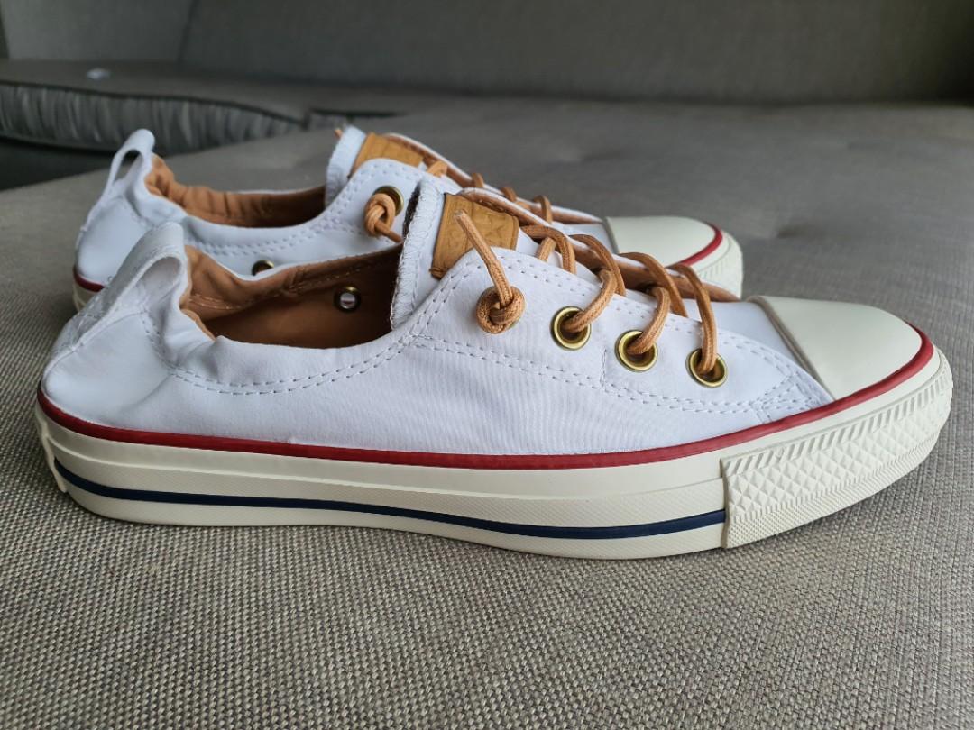 Converse peached shoreline top