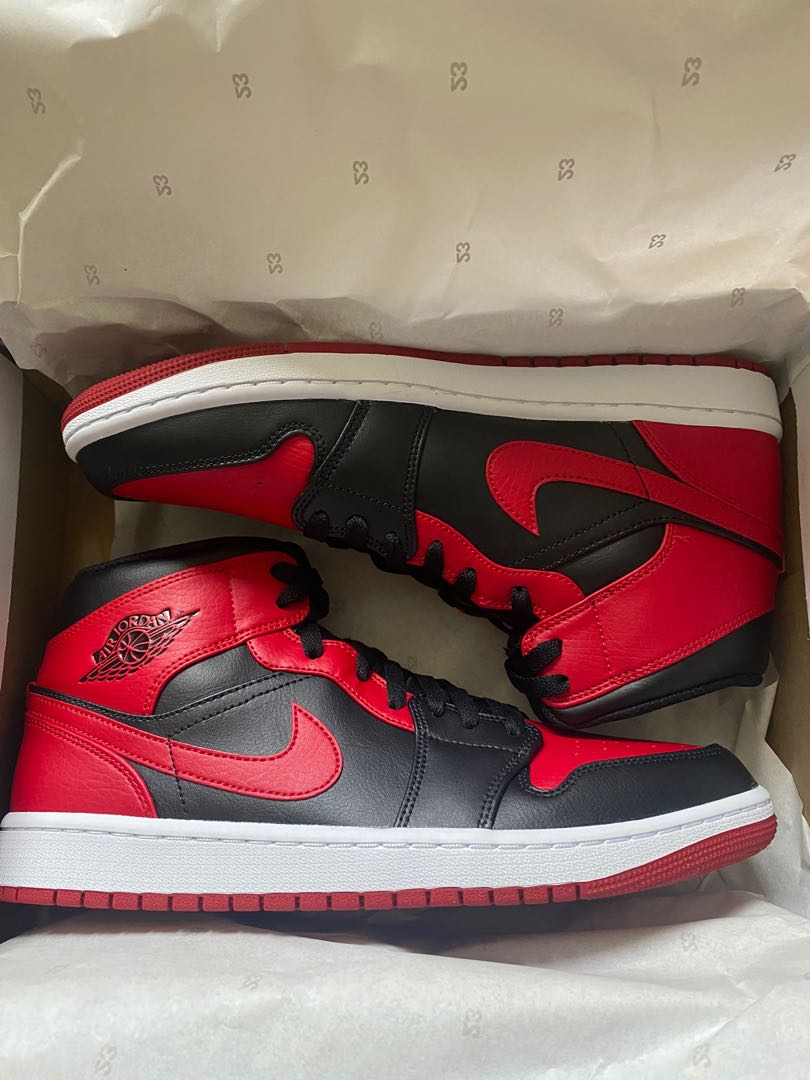 Nike air jordan 1 retro mid banned online