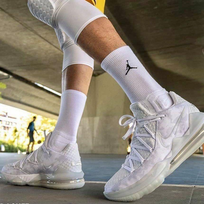 Nike Lebron 17 Low White Camo