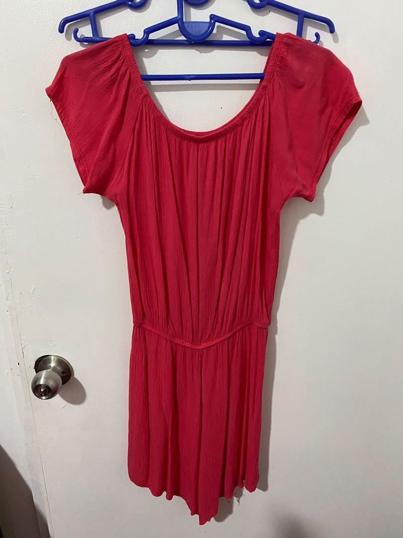 PRELOVED OFF SHOULDER ROMPER (Category: Rompers) located in Manila. Submitted by dballison (Listing ID 1071293515, Image 2). Description: PRELOVED OFF SHOULDER ROMPER GOOD AS NEW. TWICE LANG NAGAMIT KASI TUMABA NA AKO. FREE SIZE PERO FITS SMALL TO MEDIUM.