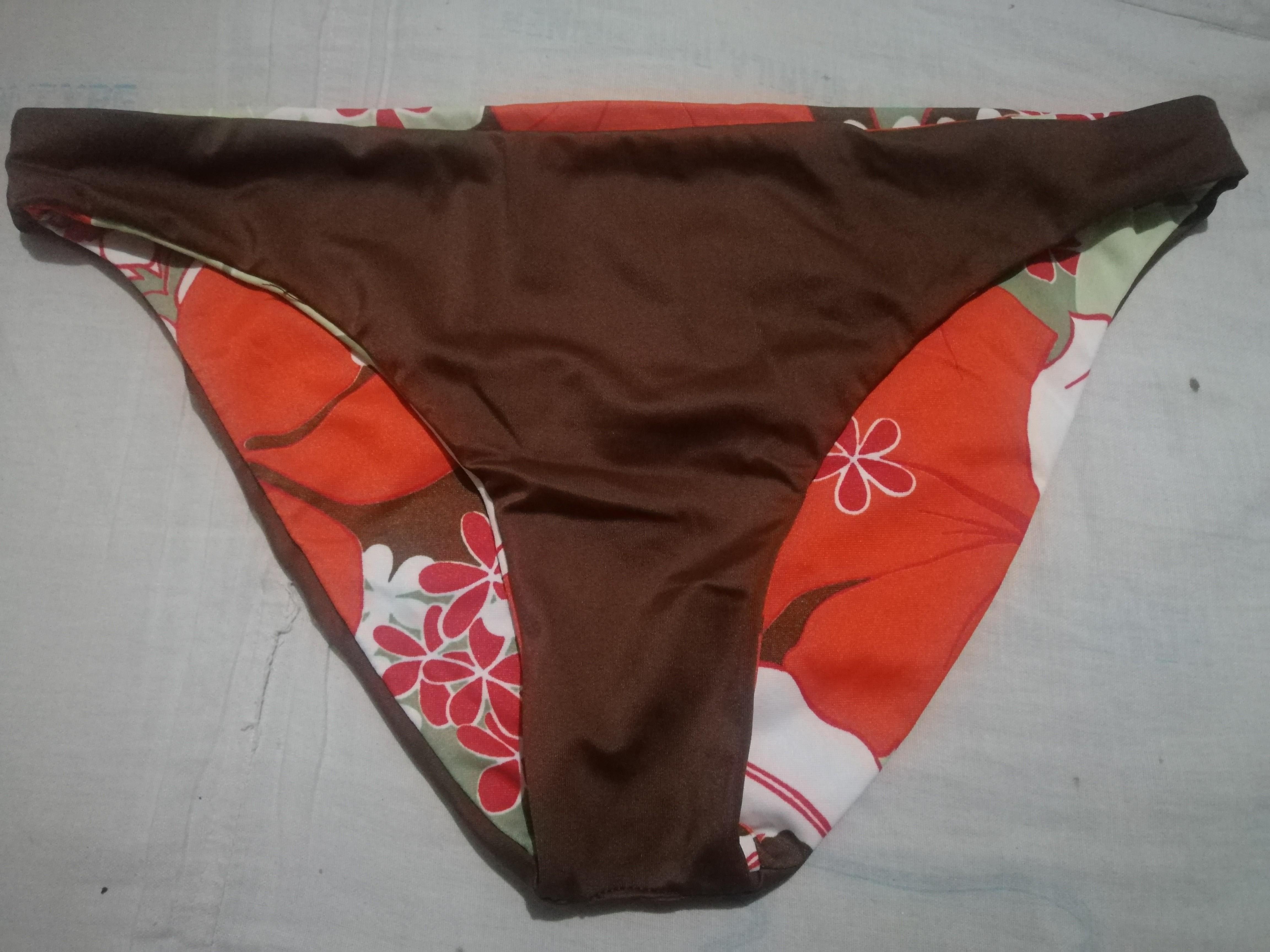 Roxy Damen Bikini Bottom - Reversible, Mittelhohe Taille, Sea Waves Design, Reguläre Bedeckung