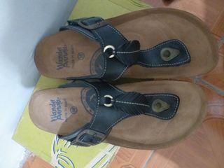 Sandal Wanda Panda
