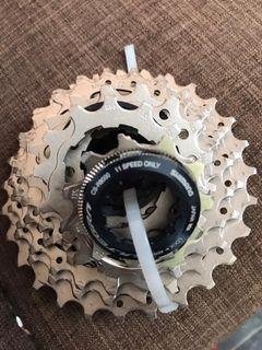 Shimano Ultegra Cassette 11-28T and Ultegra Chain