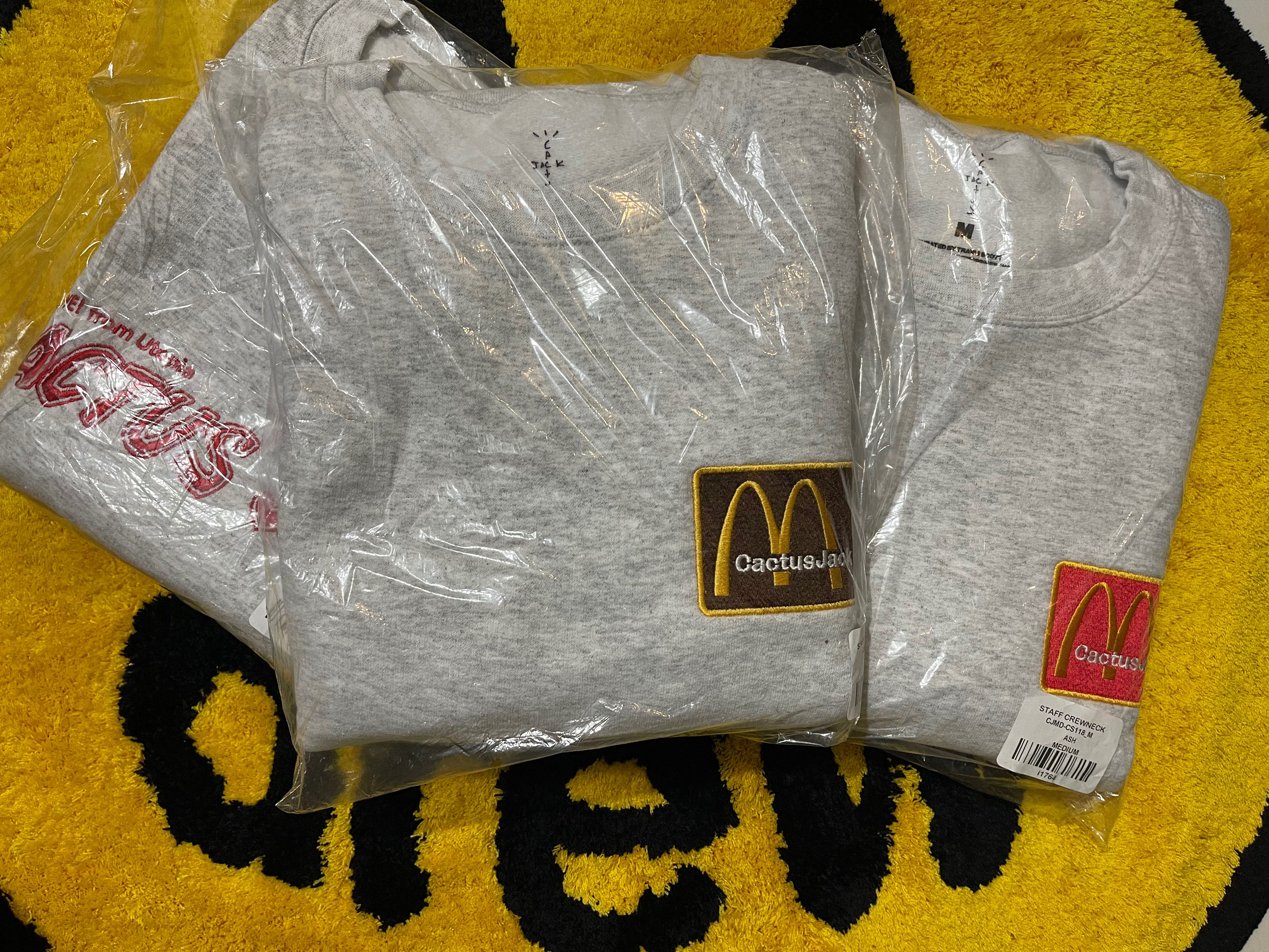 crewneck travis scott