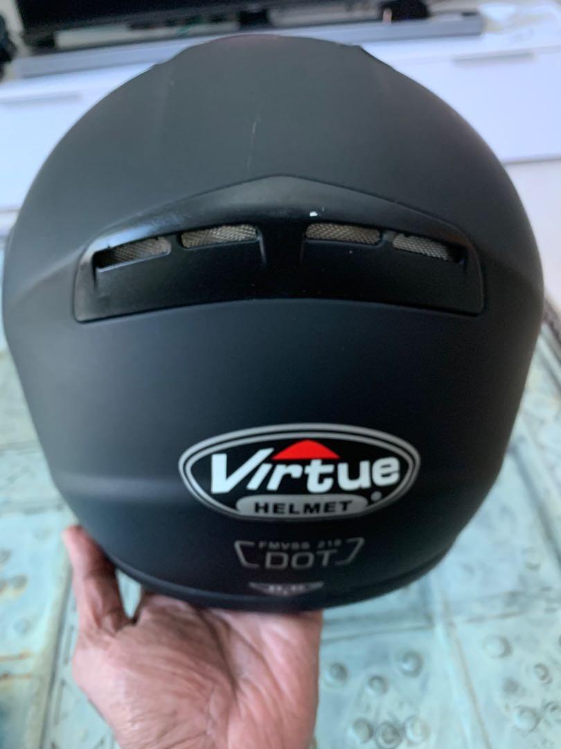 Virtue Helmet FMVSS 218 DOT 59-60(L). For sale never used before