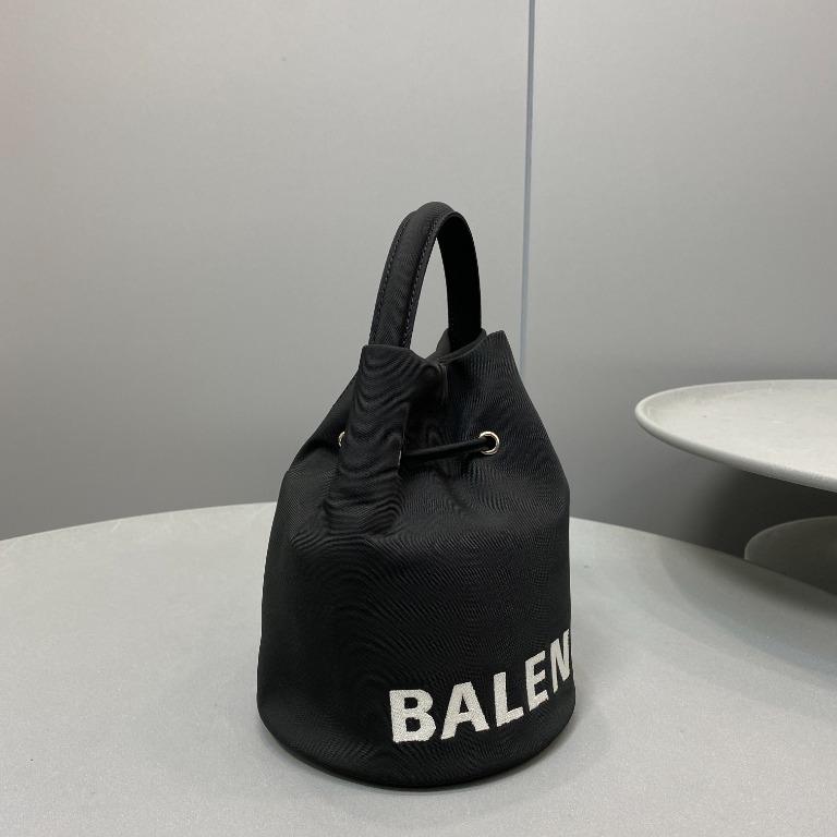 Balenciaga wheel xs discount drawstring bucket