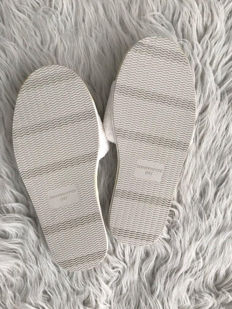 Denver Hayes White cozy bedroom slippers Women s Fashion