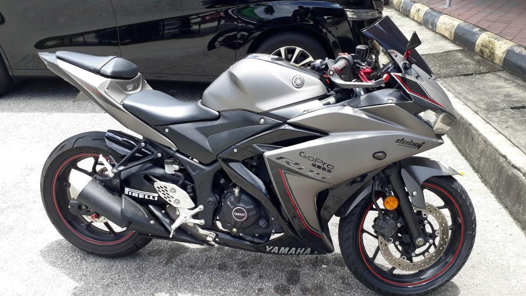 Yamaha R25 Limited Grey Edition Motorbikes on Carousell