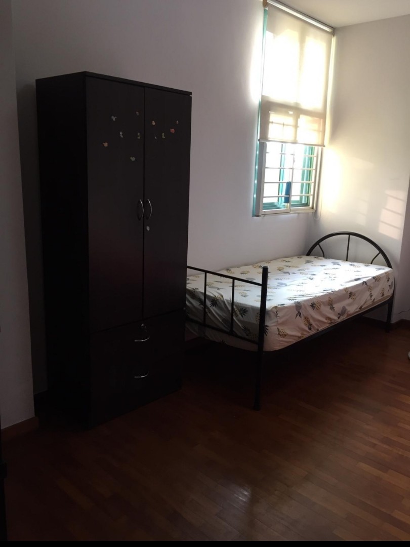 (Category: ) located in . Submitted by deeonly1 (Listing ID 1071322974, Image 1). Description: .