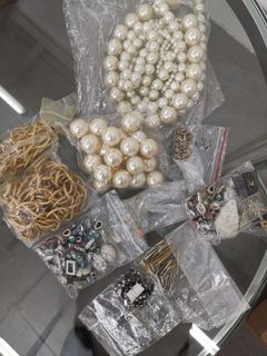 （分類：）位於 。 由 ms.carmen.c 提交（商品編號 1071354420，圖片 1）。簡介： 。