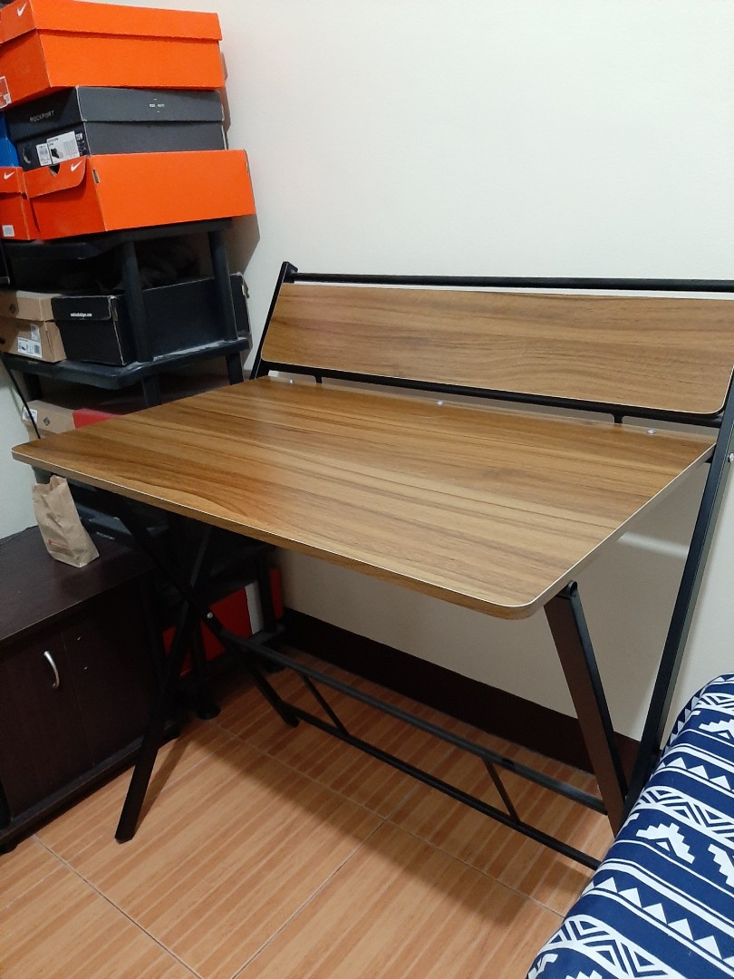 Acer ergonomic outlet folding workstation desk