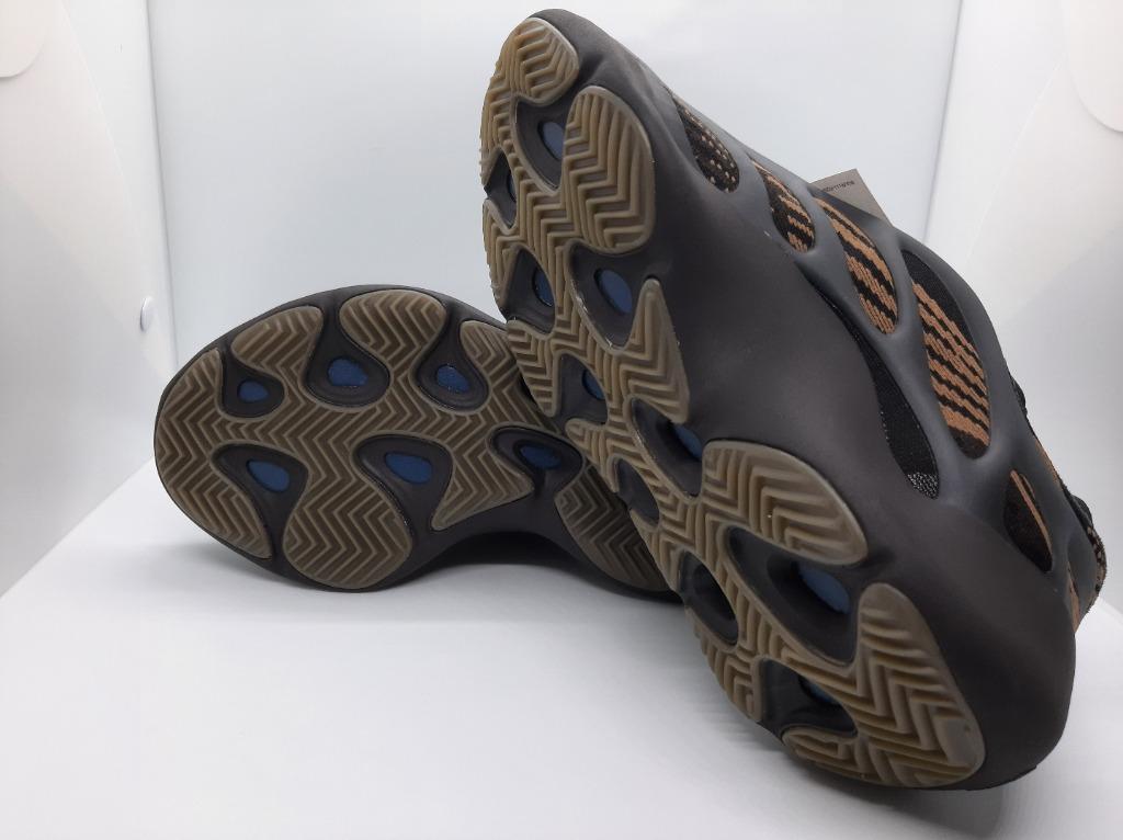 Yeezy clay 219 on sale