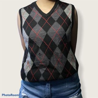 (Category: ) located in . Submitted by smallclosetprobs (Listing ID 1071443057, Image 1). Description: .