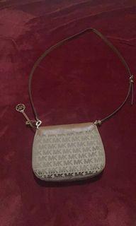 Authentic Michael Kors Bedform Monogram Sling Bag