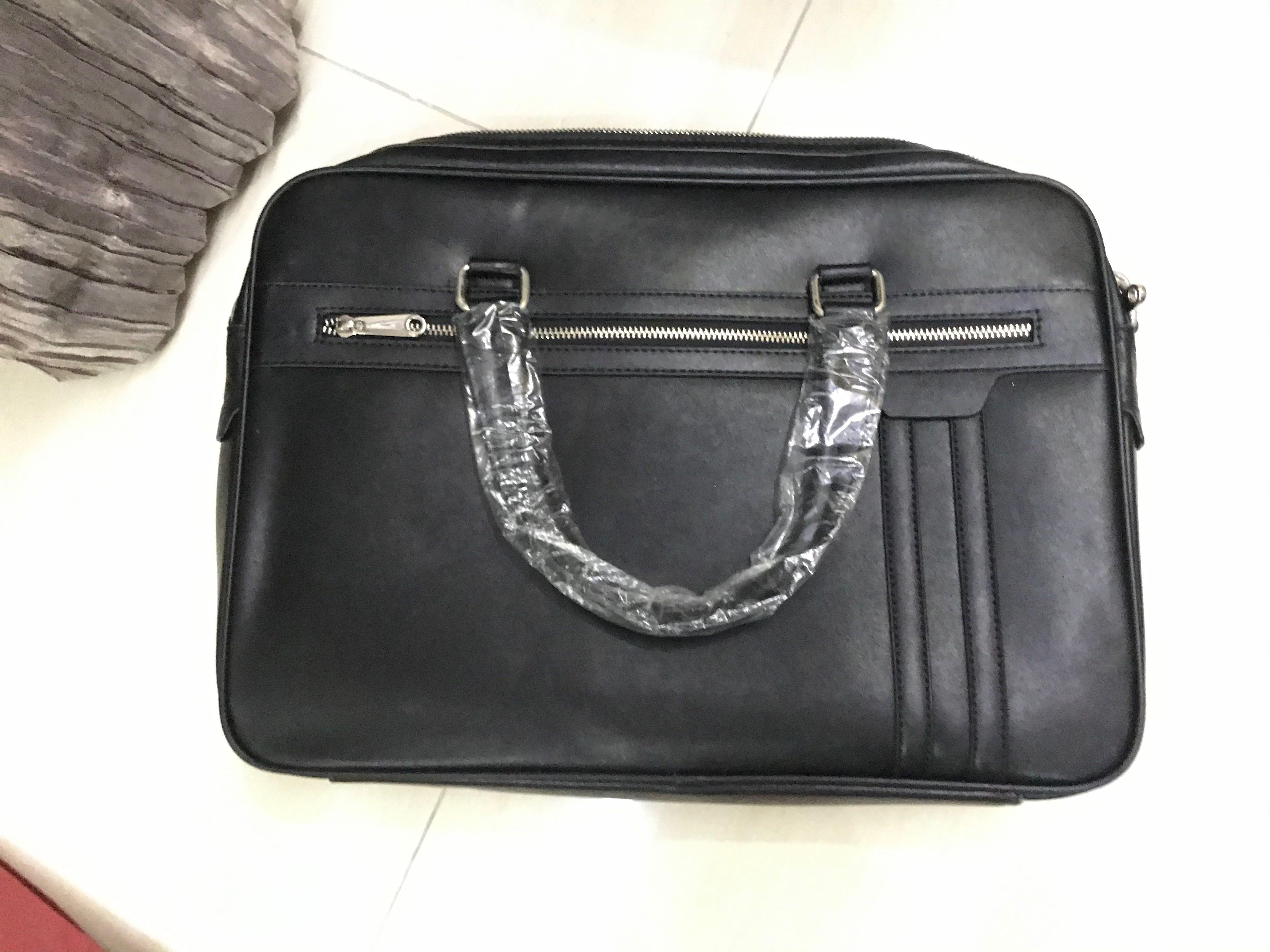 bata leather purse