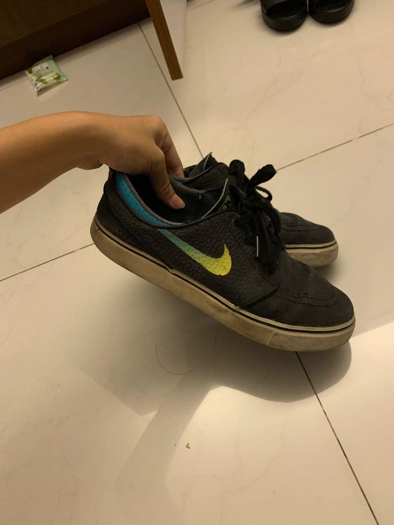 stefan janoski sneakers