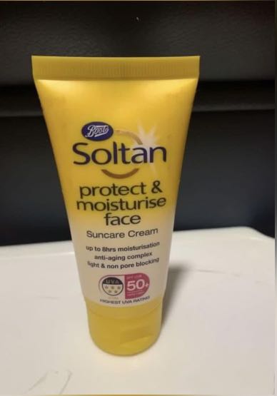 boots vaseline intensive care