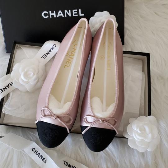 Chanel pink sale ballet flats