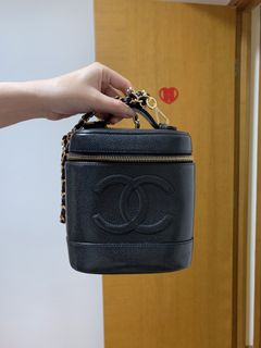 （分類：）位於 。 由 M.YYYY. 提交（商品編號 1071474945，圖片 1）。簡介： 。