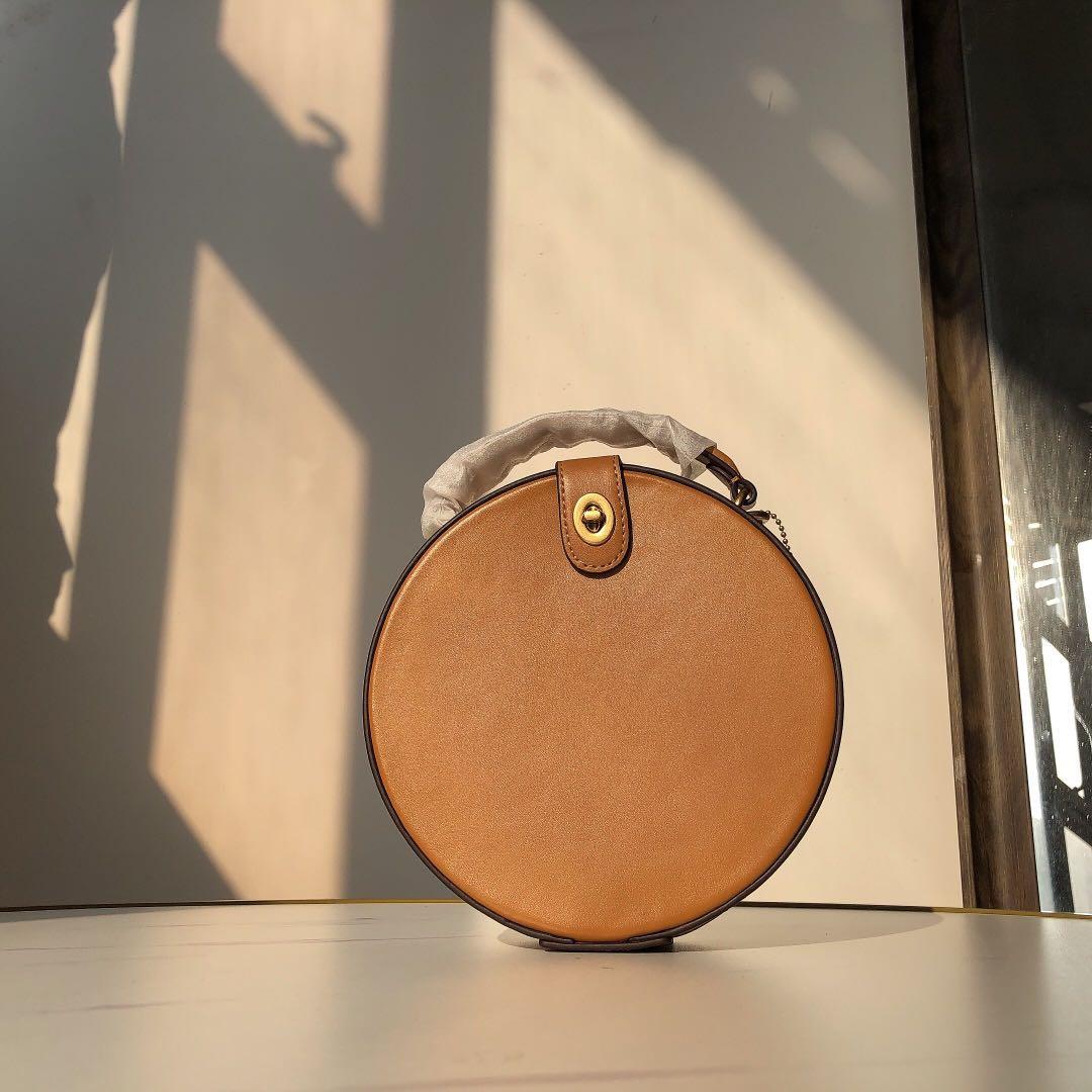 Coach city blocks circle bag 2025