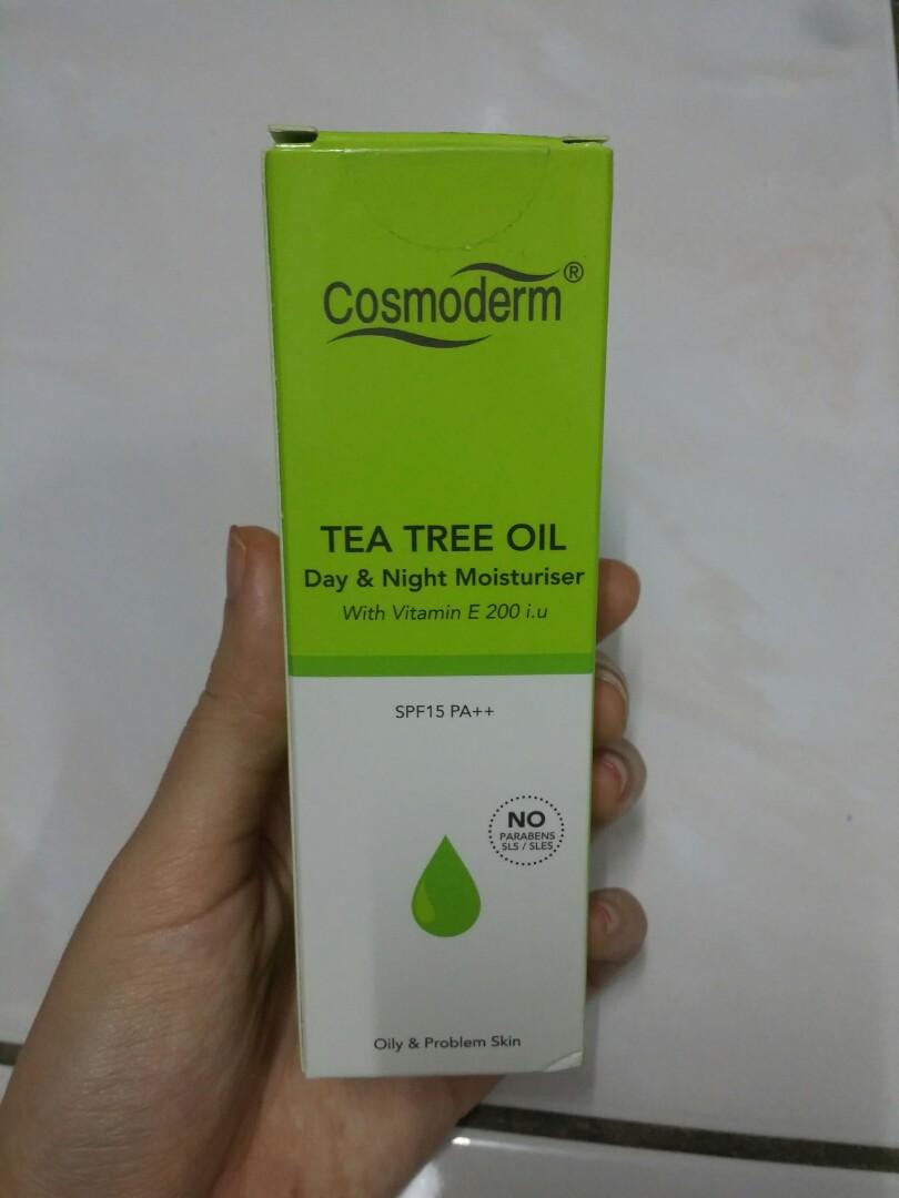 cosmoderm moisturiser