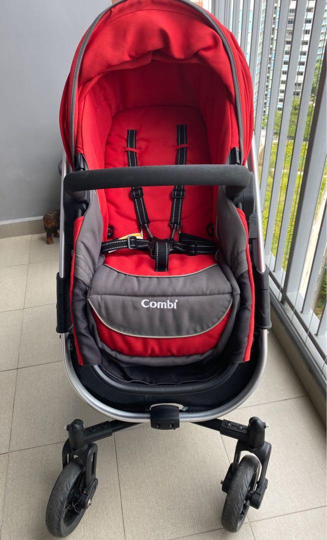 COMBI RED CATALYST STROLLER bassinet stroller toddler stroller