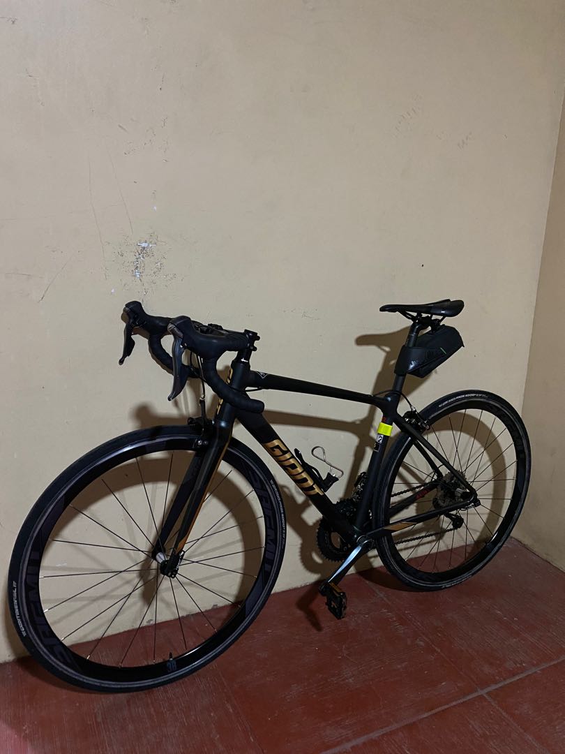 Giant Road Bike Contend SL 2, Sports 