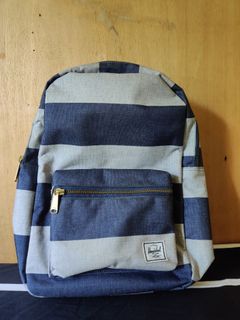 (Category: ) located in . Submitted by Fitghi (Listing ID 1071377156, Image 1). Description: .