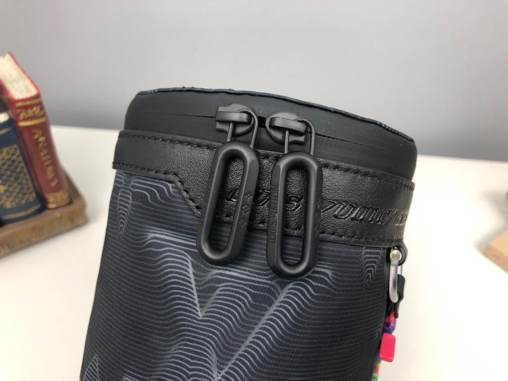 LV 2054 EXPANDABLE POLOCHON, Men's Fashion, Bags, Briefcases on Carousell