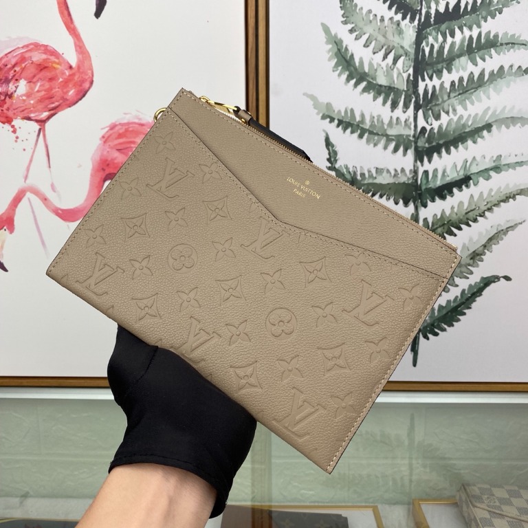 Louis Vuitton Pochette Melanie Mm Reviewed