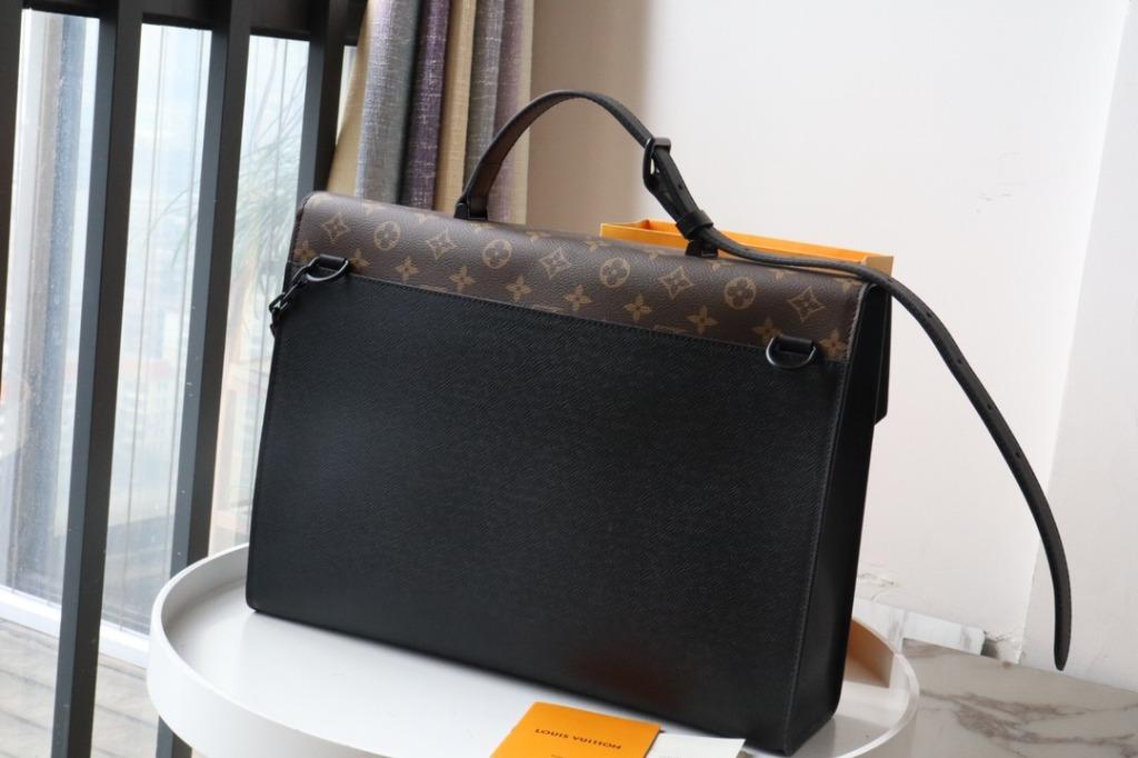 LV ROBUSTO BRIEFCASE Men s Fashion Bags Briefcases on Carousell