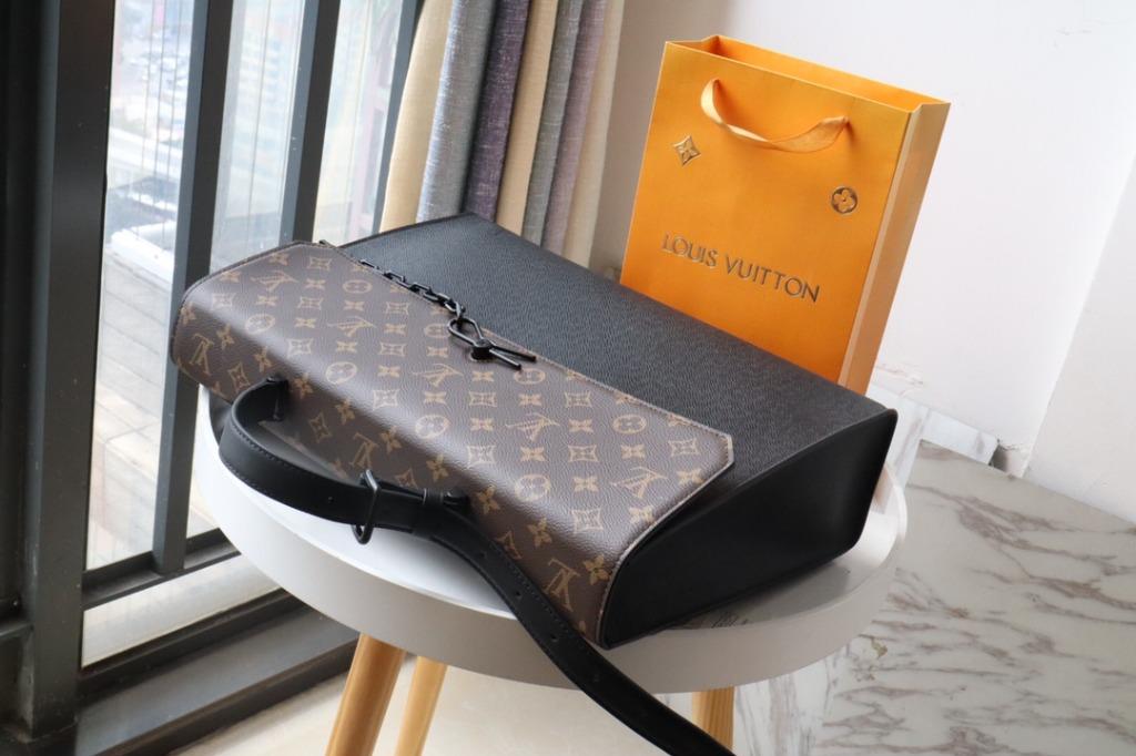Louis Vuitton Olive Green Taiga Robusto Compartments Briefcase