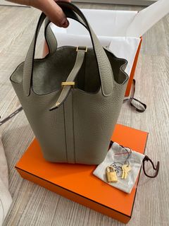 （分類：）位於 。 由 ag_301 提交（商品編號 1068711297，圖片 1）。簡介： 。