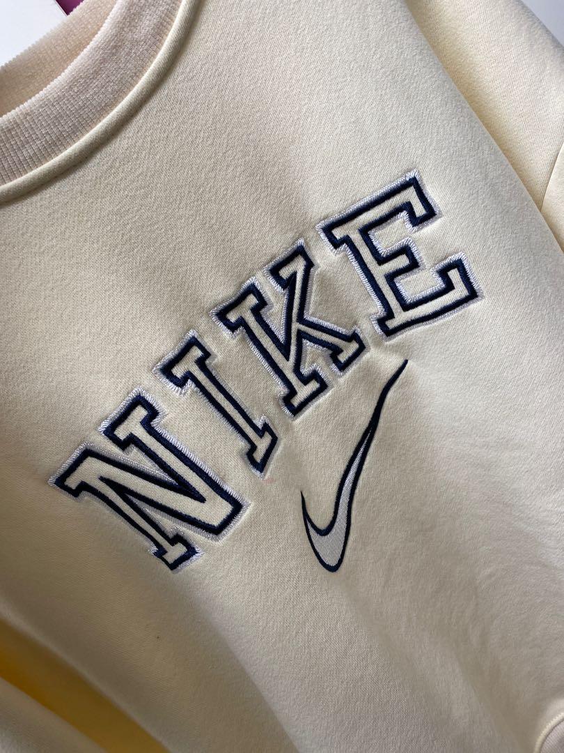 nike vintage pullover