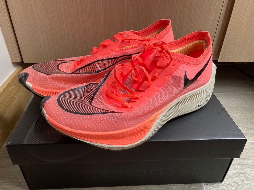 Nike zoom x vaporfly next% / US11, 男裝, 鞋, 波鞋- Carousell