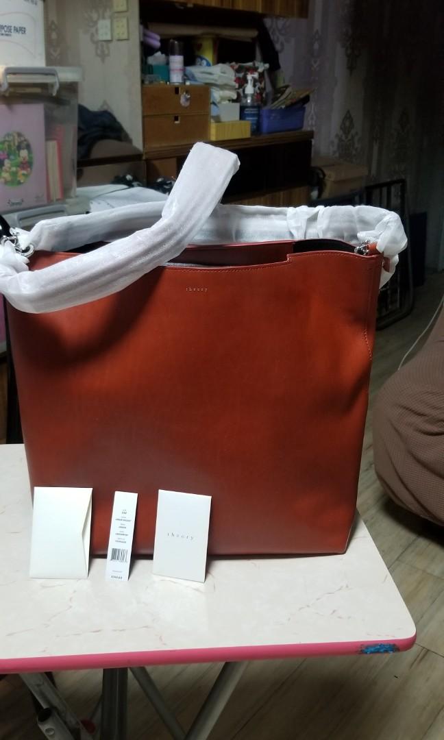 Theory urban top bucket bag
