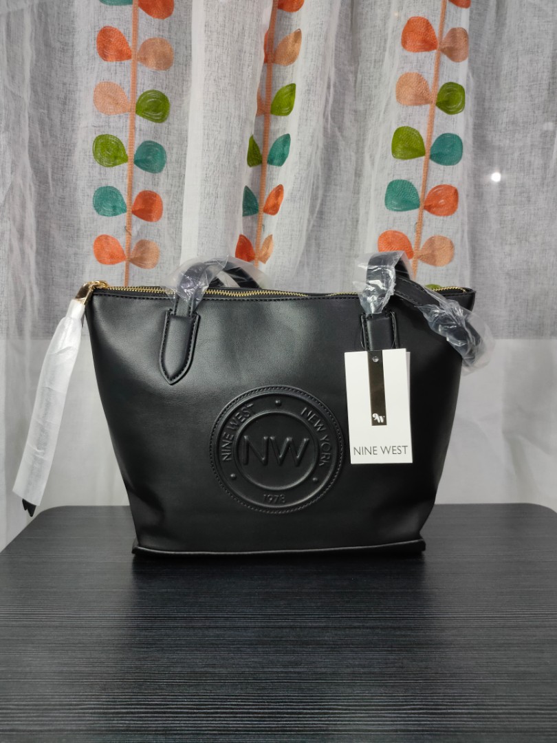 tote nine west