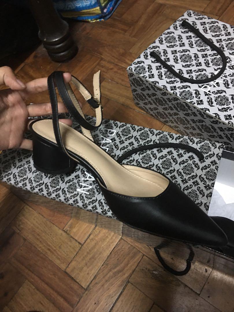 Parisian heels top