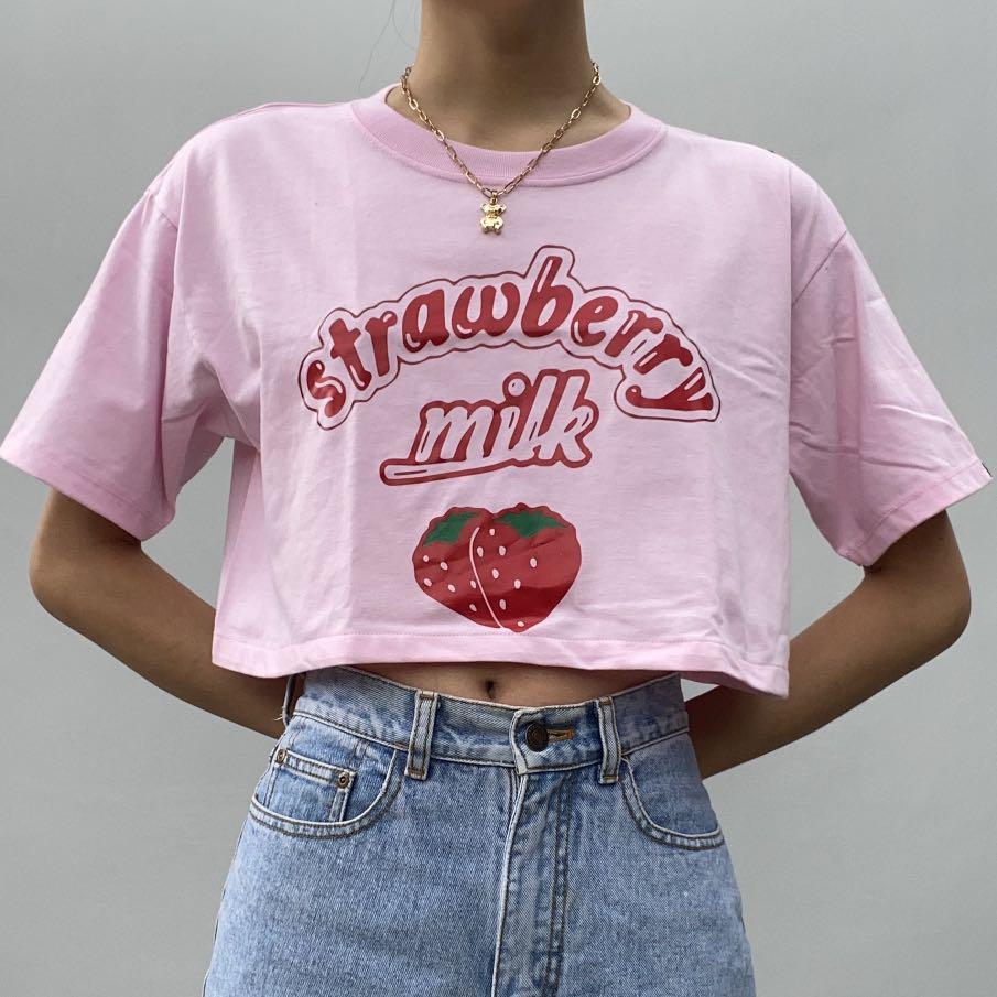 pink graphic crop top
