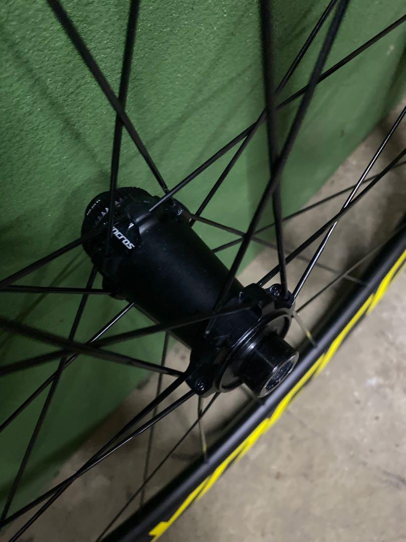 syncros capital 1.0 35 disc road bike carbon wheelset, Sports Equipment ...