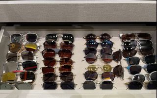 (Category: ) located in . Submitted by nicheeyewear (Listing ID 1071349713, Image 1). Description: .