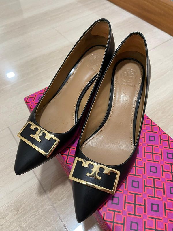 gigi wedge tory burch