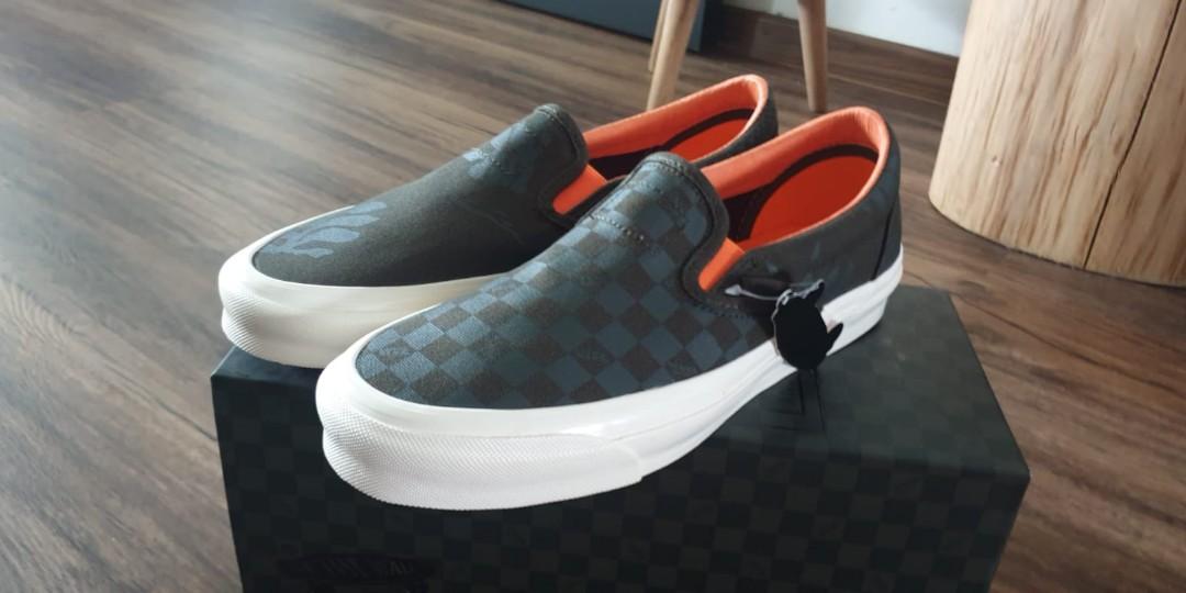 Porter vans slip on clearance