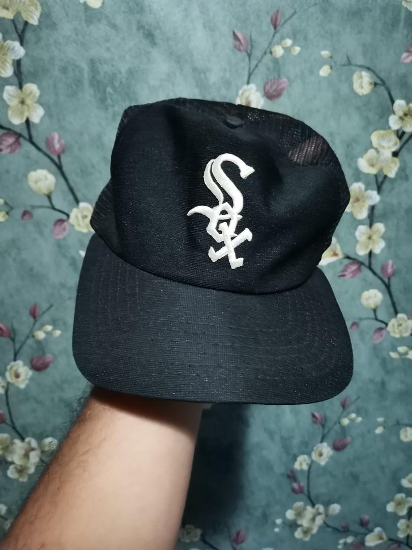 Vintage White Sox, Men's Fashion, Watches & Accessories, Caps & Hats on  Carousell