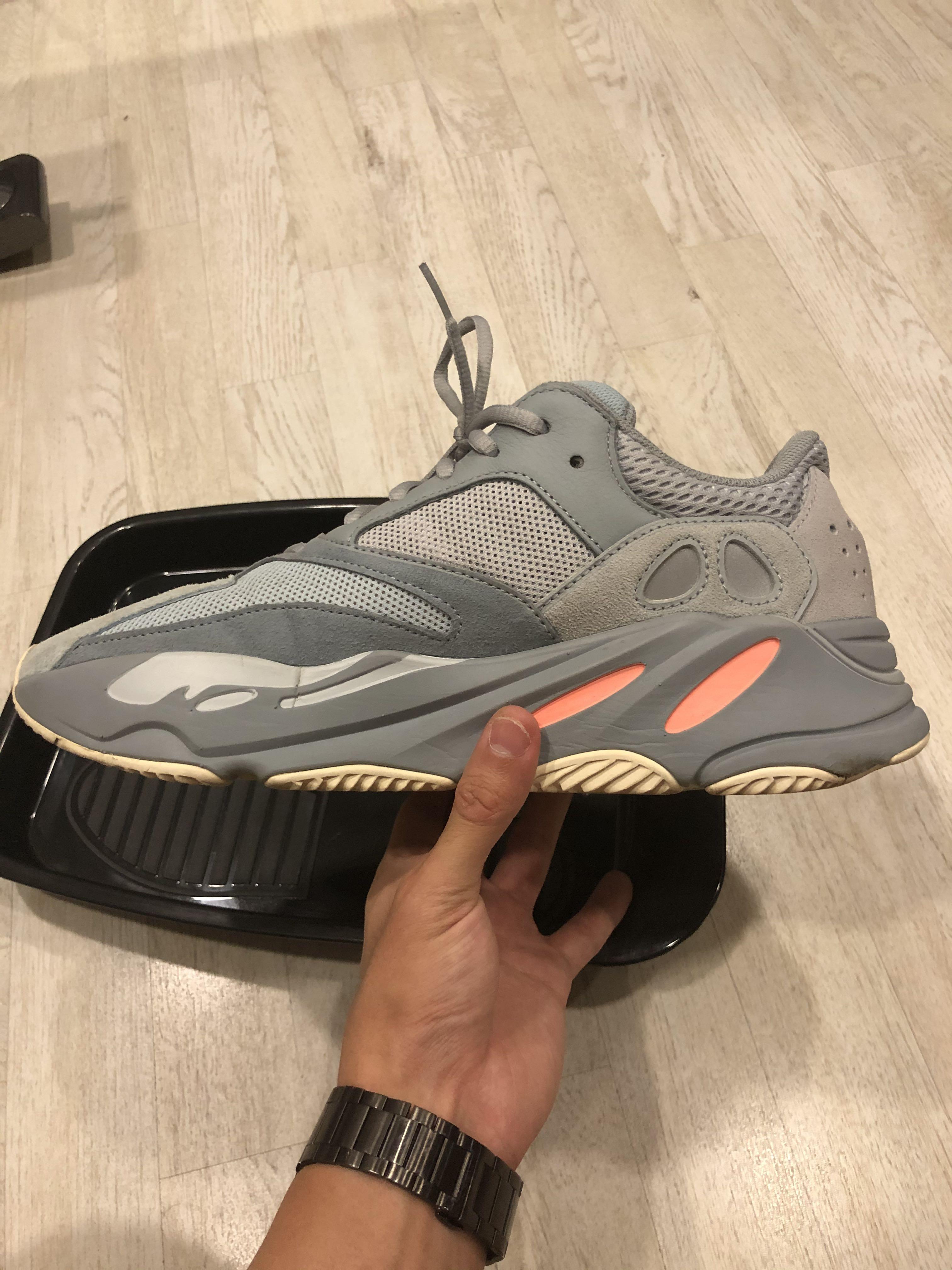 Yeezy 700 inertia used on sale
