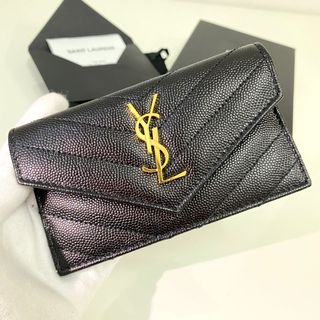 （分類：）位於 。 由 astroblue.makeup 提交（商品編號 1071470227，圖片 1）。簡介： 。