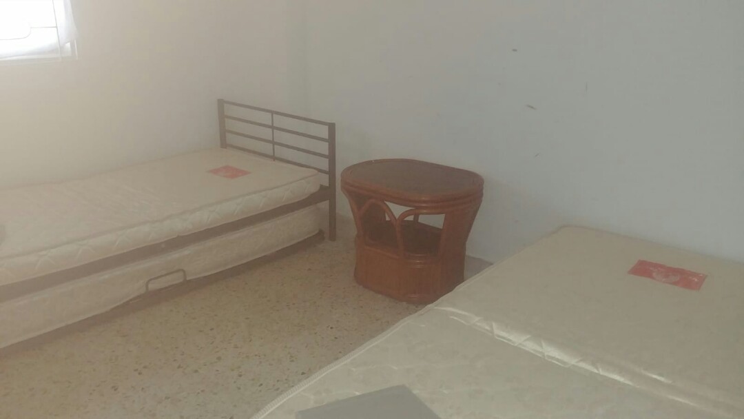 (Category: ) located in . Submitted by Longanzero (Listing ID 1071609018, Image 1). Description: .